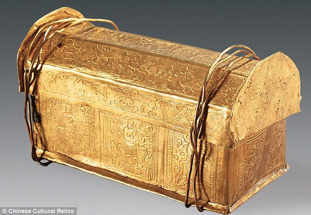 Picture 1 of The remains of Shakyamuni Buddha in thousands of years in China?