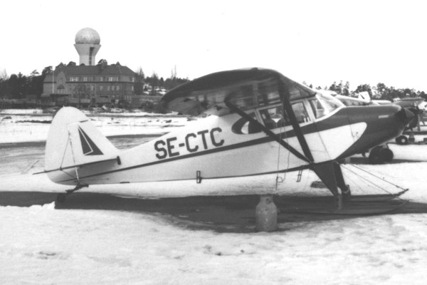 Picture 7 of The 'return' of missing aircraft in history