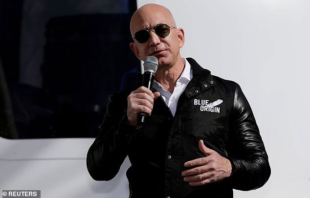 Picture 1 of The richest billionaire in the world: Billions of people will live on the planet