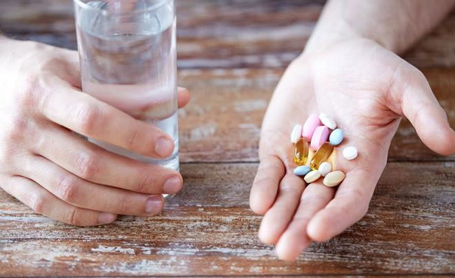 Picture 2 of The right time for each medicine