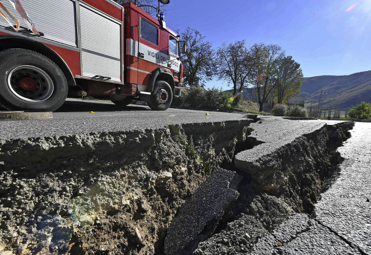 Picture 10 of The scene dissipates after the earthquake in Italy