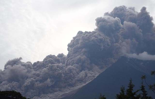 Picture 7 of The scene of the terrible volcanic eruption in Guatemala