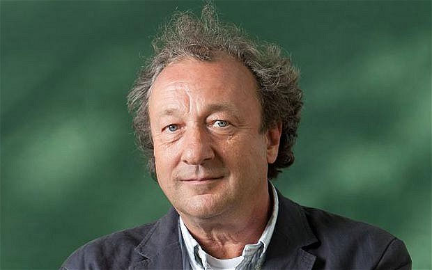 Picture 1 of The scientist who created Dolly has just died