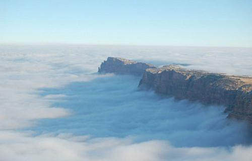 Picture 8 of The sea of ​​fog covered the Grand Canyon
