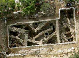 Picture 1 of The secret chamber of Jews in Israel
