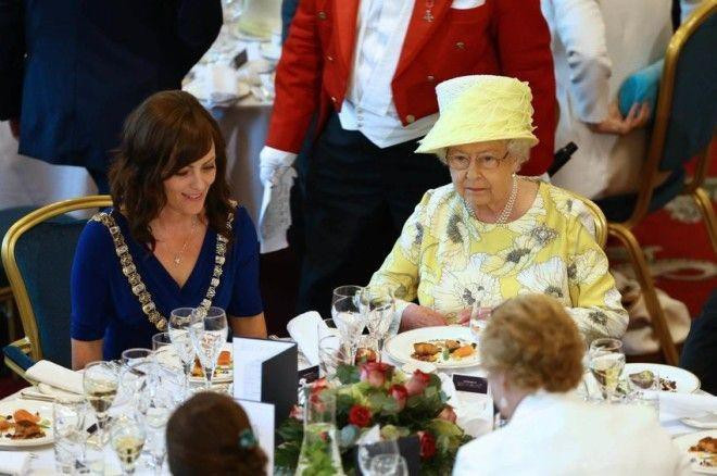 Picture 2 of The secret of eating to reach 92 years of age as the Queen of England