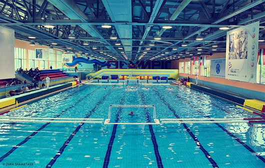 Picture 5 of The secret of swimming pool water contains toxins