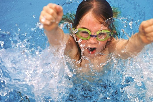Picture 7 of The secret of swimming pool water contains toxins