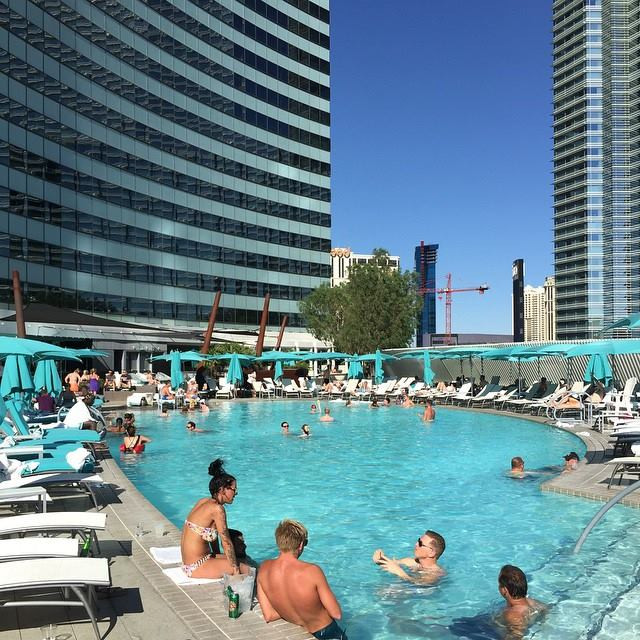 Picture 3 of The simple solution of 'Death' burns customers at the Vdara hotel