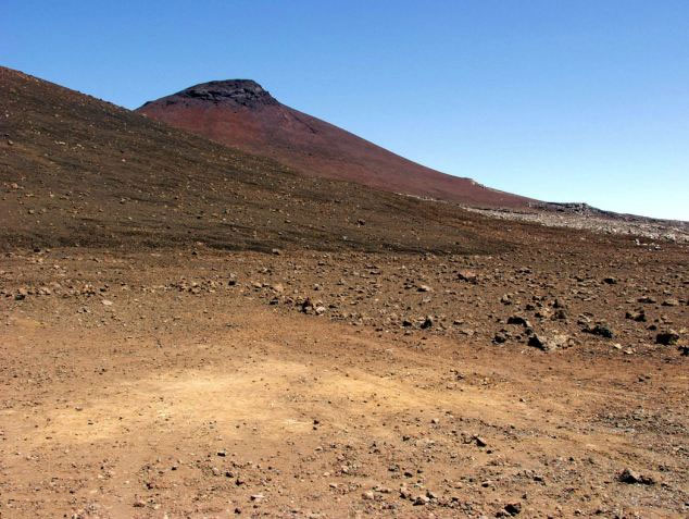 Picture 1 of The soil on Mars is similar to that of the Hawaiian Islands