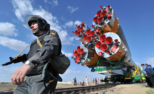 Picture 3 of The Soyuz spacecraft is about to take off