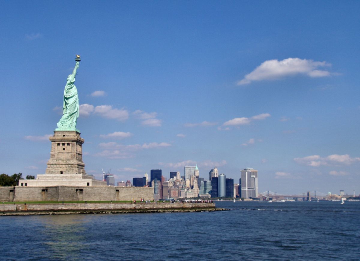 Picture 7 of The special status of a man whose face is the prototype of the Statue of Liberty