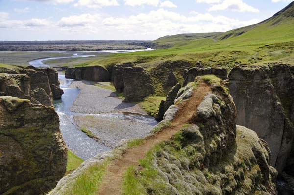 Picture 14 of The spectacular beauty of the giant canyons