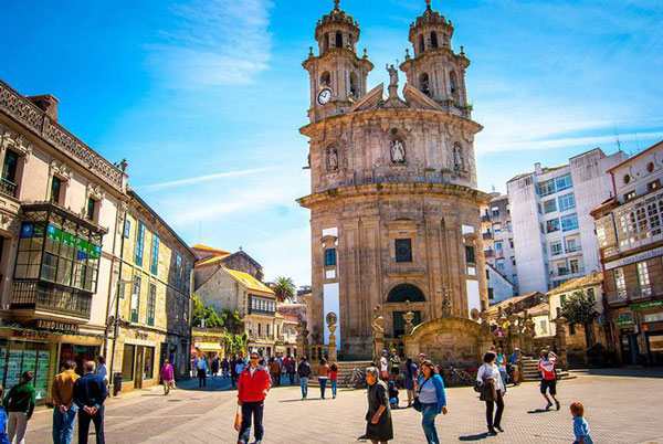 Picture 6 of The strange city in the heart of Europe without a shadow of a car appeared
