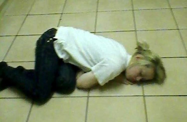 Picture 1 of The strange disease caused the girl to go on orgasm to sleep