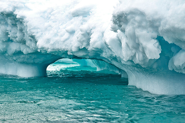 Picture 8 of The strange ice sheets in Antarctica
