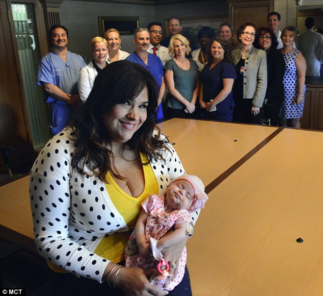 Picture 2 of The strange pregnant woman revived when the heart stopped 45 minutes