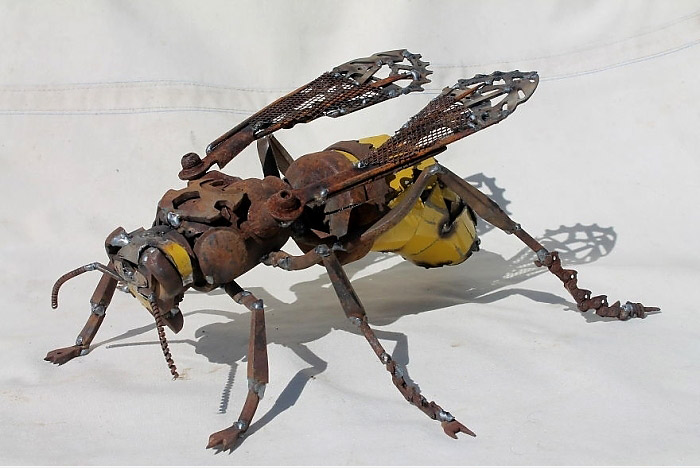Picture 7 of The strange transformation of scrap at the dexterous hand of man