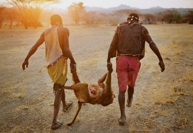 Picture 19 of The strange tribe refused civilization, lived like ten thousand years ago