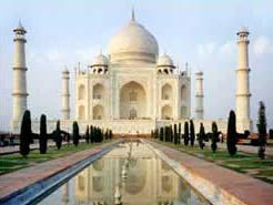 Picture 1 of The sultry beauty of Taj Mahal is disappearing