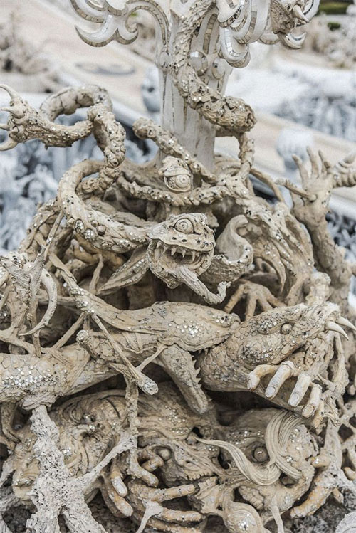 Picture 10 of The Thai temple possesses a hell bridge, dead man's arms and a gate to heaven