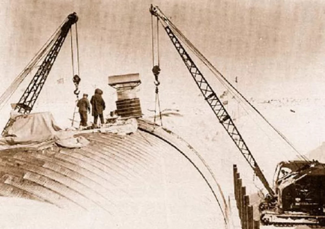 Picture 3 of The time of the North Pole base contains a dangerous US poison