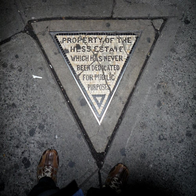 Picture 4 of The tiny piece of private land is only 0.32m2 wide in the US city
