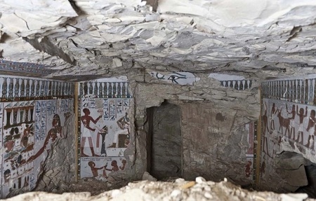 Picture 2 of The tomb of 3,000 years of age is startling