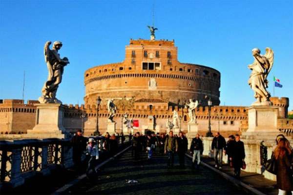 Picture 7 of The tombs are the most mysterious in the world