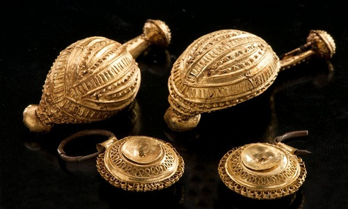 Picture 1 of The treasure of 2600 years reveals secrets in Celtic princess graves