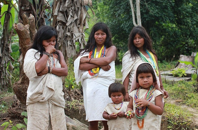 Picture 8 of The tribe lived in the deep forest but knew everything that happened throughout the world