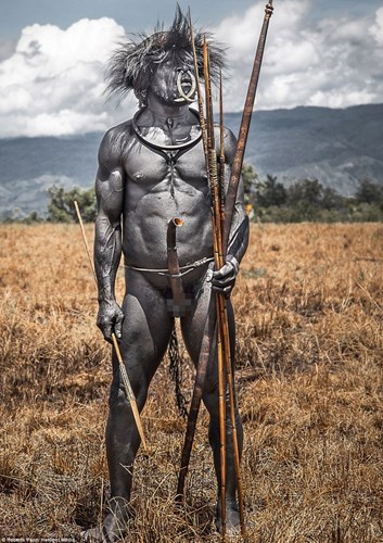 Picture 5 of The tribe lives in a