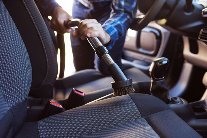 Picture 1 of The truth about car mats: To clean your feet or for other great benefits?
