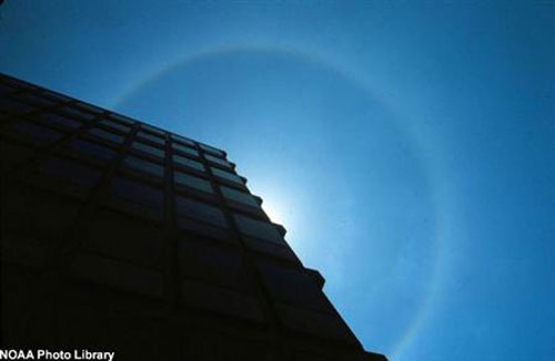 Picture 7 of The truth about mysterious light streams