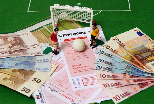 Picture 6 of The truth 'definitely has to know' about football betting