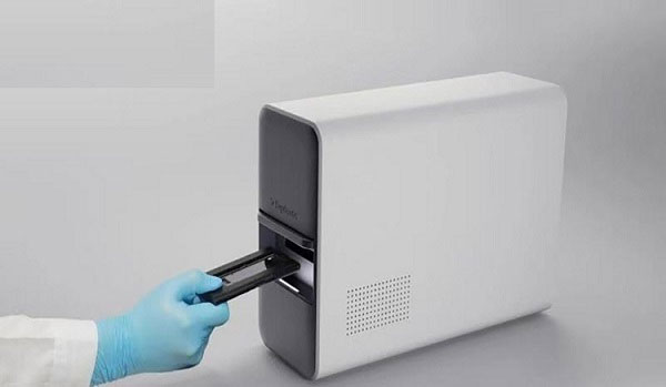 Picture 1 of The University of Macau successfully researched the nCoV virus detector for 30 minutes