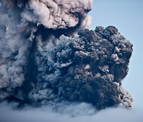 Picture 3 of The unprecedented spectacle of volcanoes in Iceland
