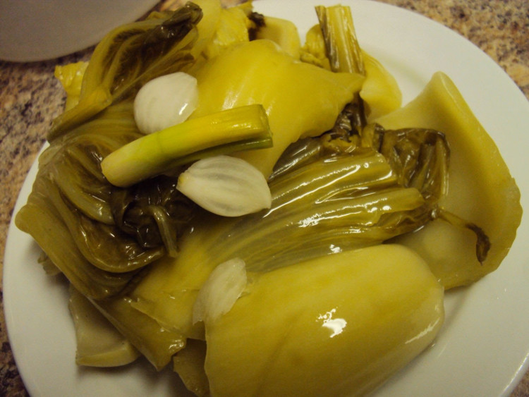 Picture 1 of The value of pickled pickles in Tet trays