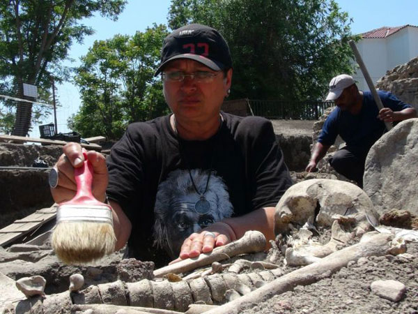 Picture 3 of The vampire bones discovered in Bulgaria