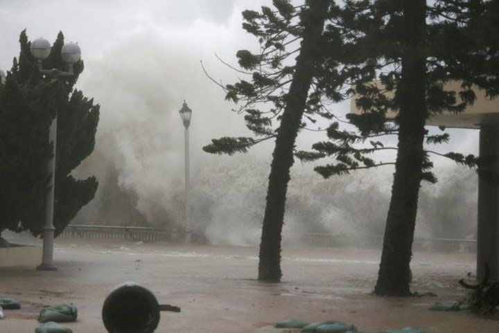 Picture 1 of The vice president explained that super typhoon Mangkhut did not enter Vietnam