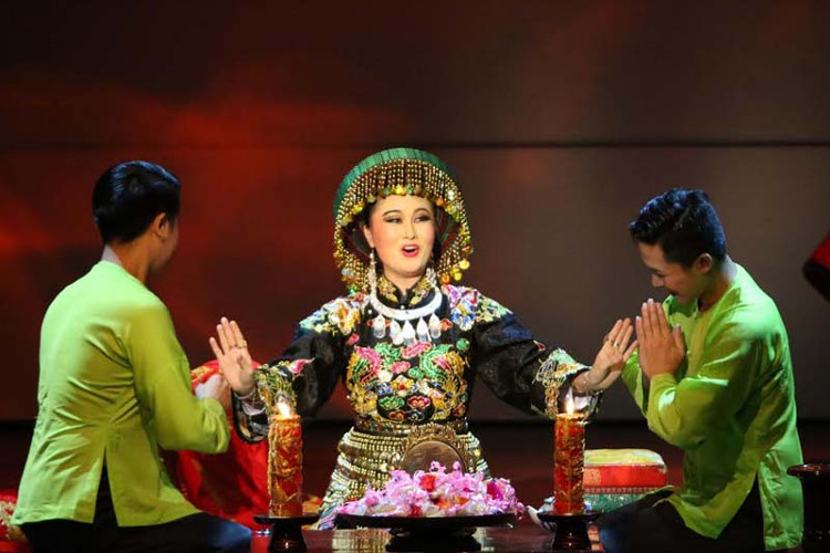 Picture 2 of The Vietnamese worship tradition is recognized as a World Heritage Site