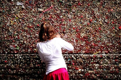 Picture 5 of The wall of gum is famous in America