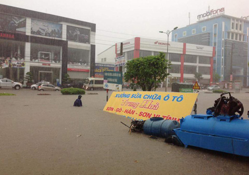 Picture 1 of The whole North is still heavy rain