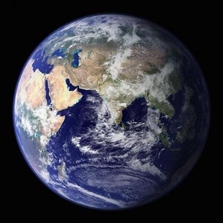 Picture 3 of The whole view of the earth from the universe