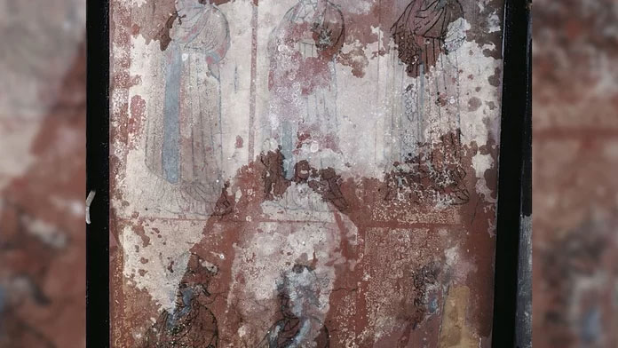 Picture 1 of The woman's remains have hair and nails left after 900 years