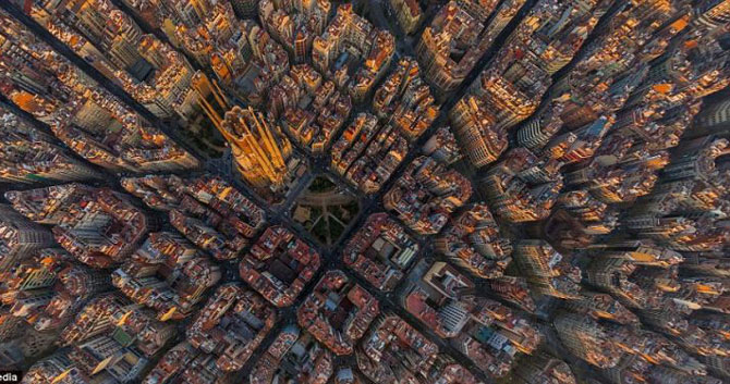 Picture 13 of The wonders of the beautiful world when viewed from above