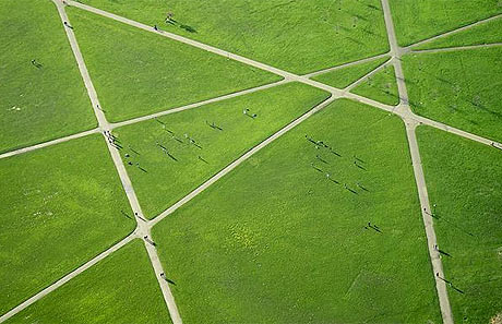 Picture 3 of The world looks from the air