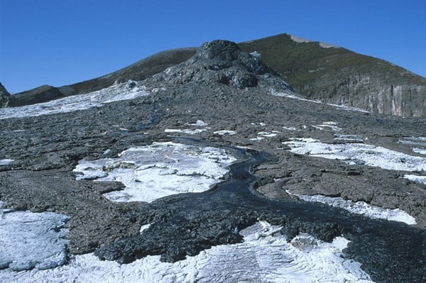 Picture 10 of The world's coolest volcano