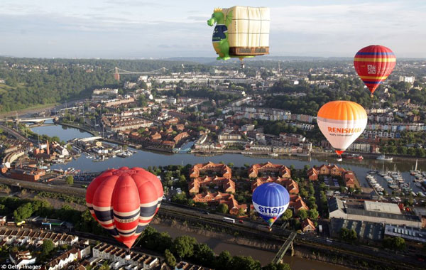 Picture 1 of The world's largest balloon balloon festival