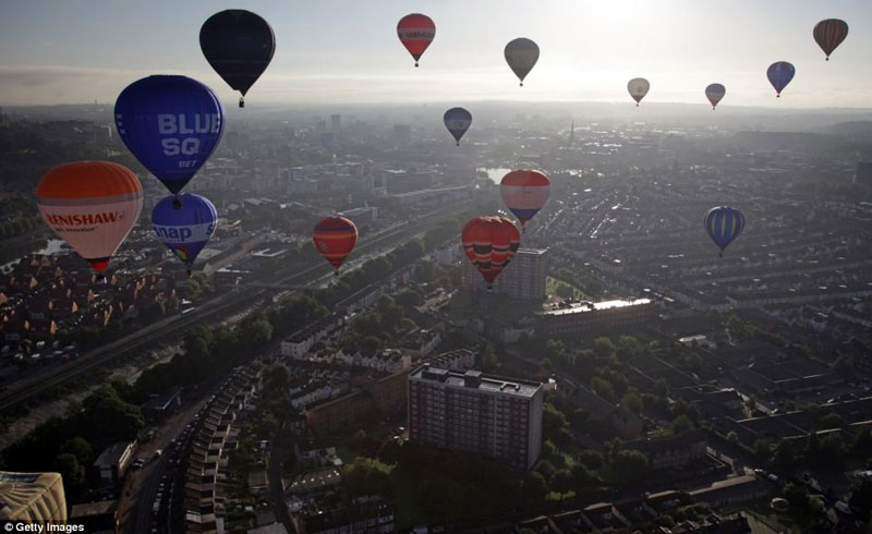 Picture 5 of The world's largest balloon balloon festival